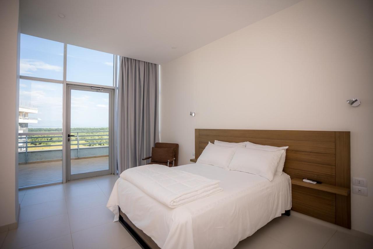 Sky Hotel Shkoder Luaran gambar