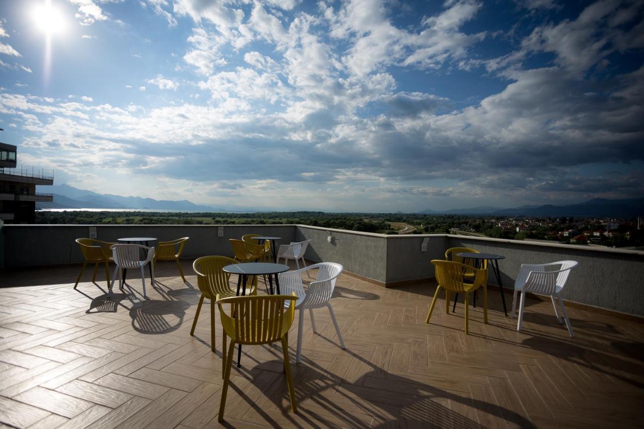 Sky Hotel Shkoder Luaran gambar